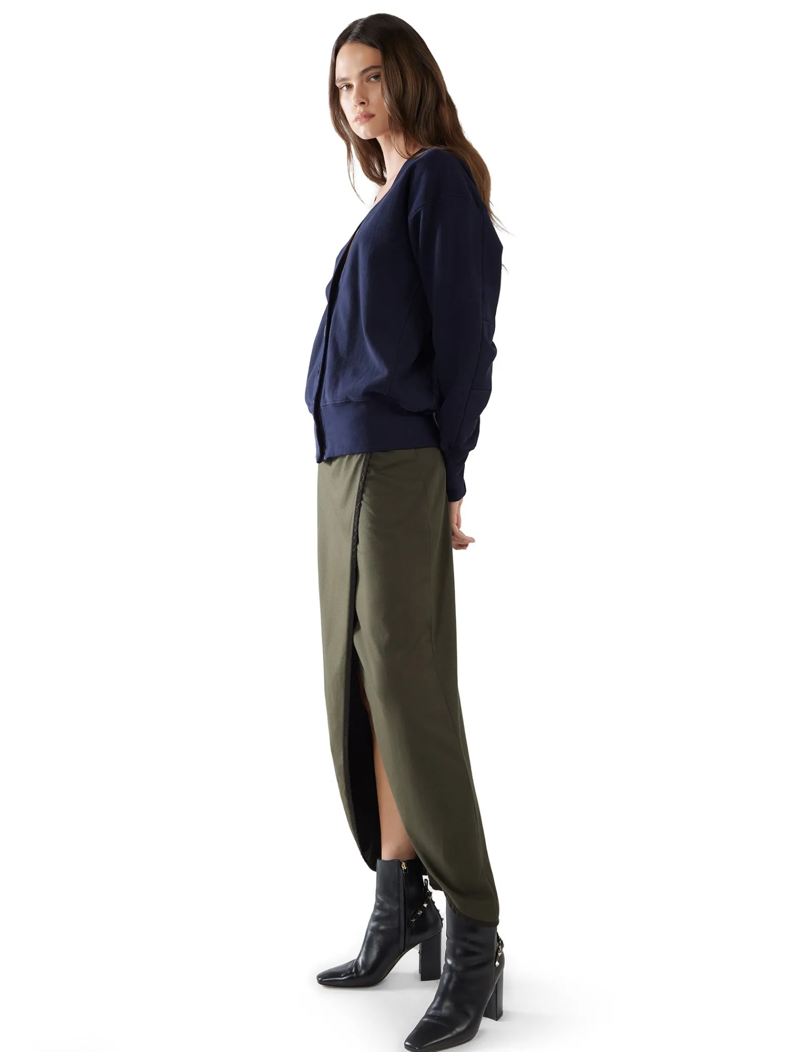carly_boyfriend_cardigan_2-2.webp Outlet LES TIEN Carly Boyfriend Cardigan Navy